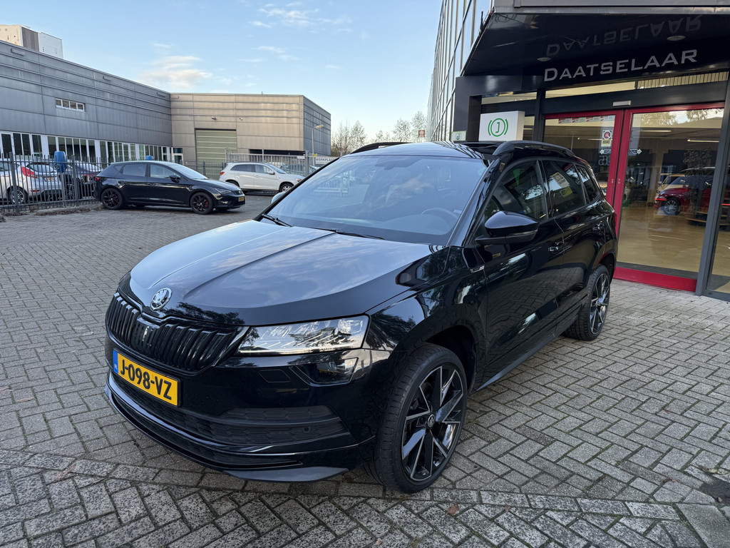 49335310-1.jpg